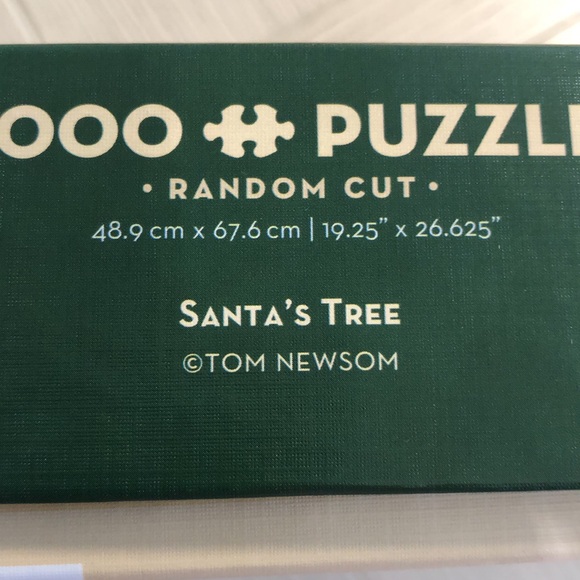 Cobble Hill Santa’s Tree EUC - Picture 6 of 6